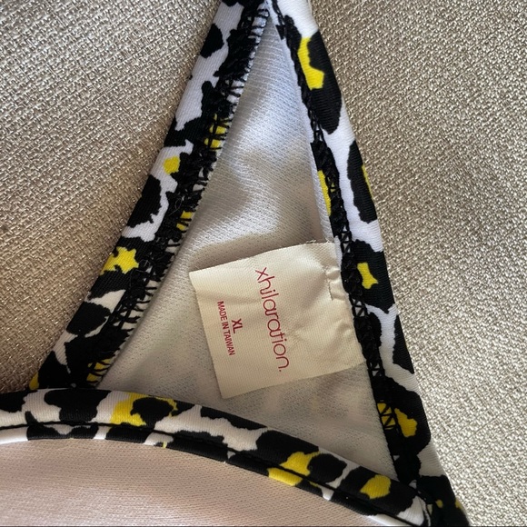 Xhilaration Push up Bikini Top XL - Picture 3 of 3